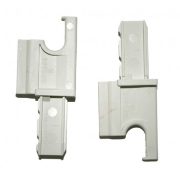 Rail terminal for caravan or motorhome flyscreen