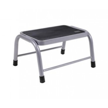 Step for motorhomes and caravans